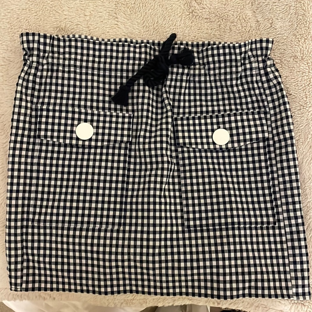 Zara adjustable navy blue and white checkered skirt